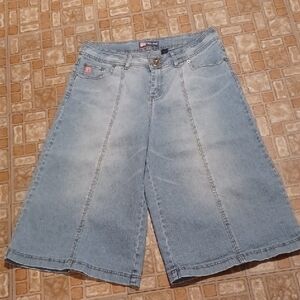 Duck Head Women's Sky Blue Denim Gaucho Skirt-shorts Size 16